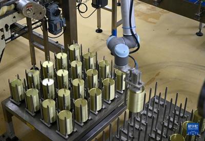 新華全媒+丨"舌尖上"的智能制造:探訪全球首家調味品"燈塔工廠"