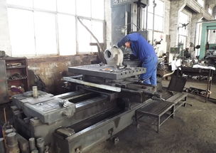 廠房設(shè)備 青島膠州市紅星減速機廠生產(chǎn)設(shè)備