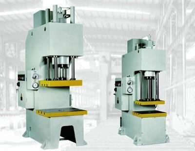 單柱液壓機圖片|單柱液壓機樣板圖|單柱液壓機-江蘇中威重工機械制造