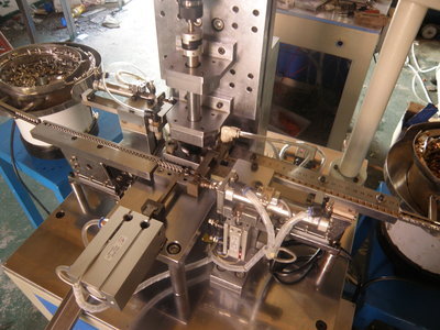 【廠家批發供應自動擰螺絲,鎖螺絲機】價格,廠家,圖片,其他電子產品制造設備,樂清市石帆兢工機械加工廠-