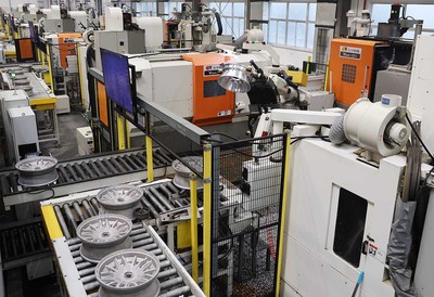 廢舊鋁用于交通航空航天領域"價值重生" 銅川"小鋁錠"做出了"新花樣"老鋁業邁入新"鋁途"